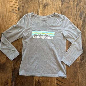 Patagonia long sleeve shirt